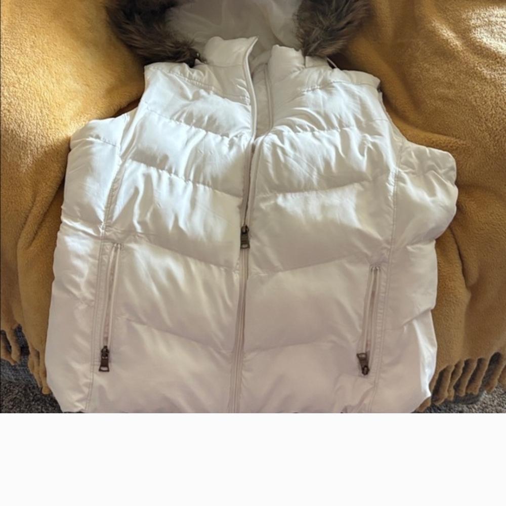 Banana Republic Cream and Faux Fur Vest /hood XL